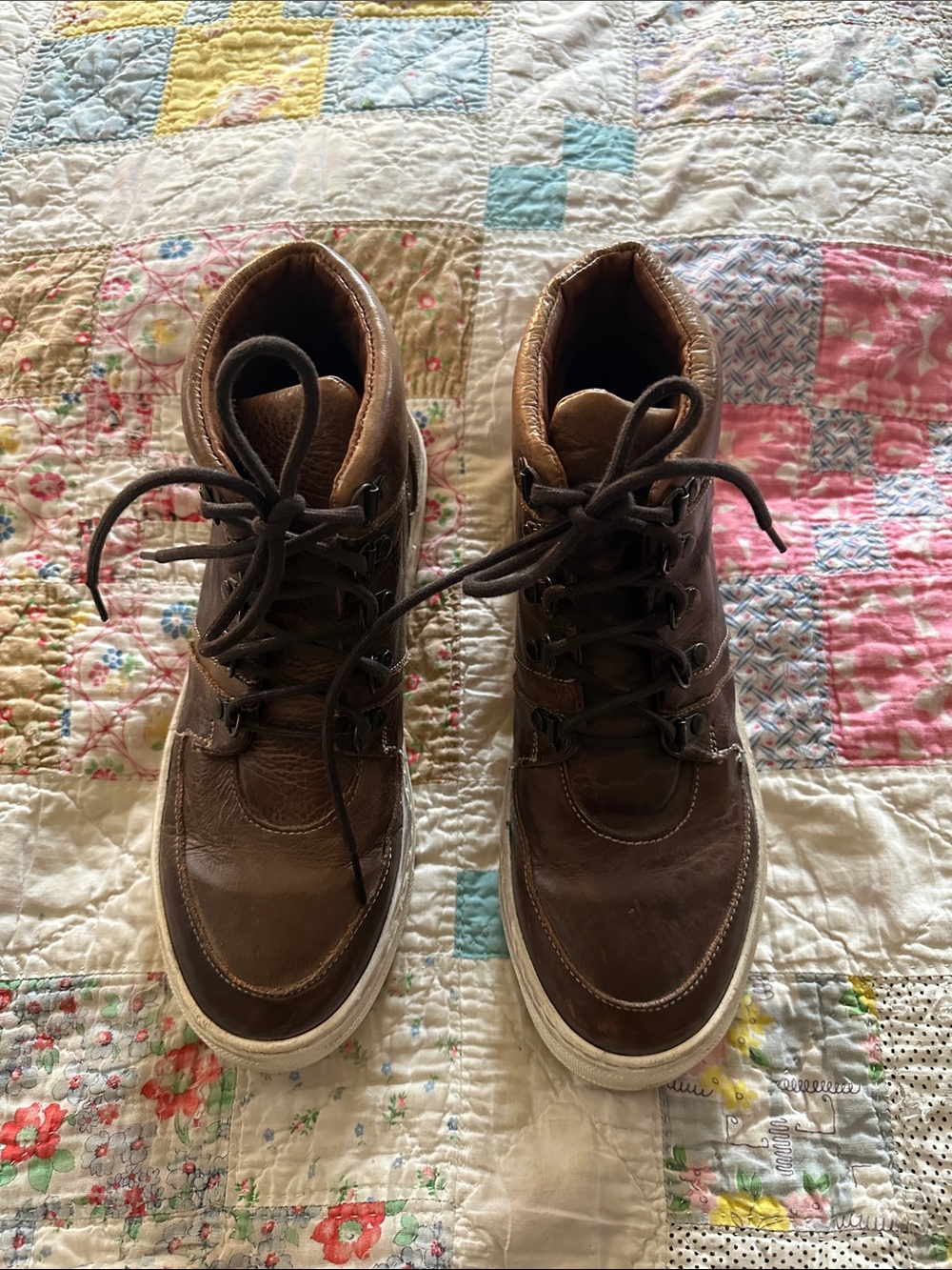 Women’s Brown Leather High-Top Casual Sneakers